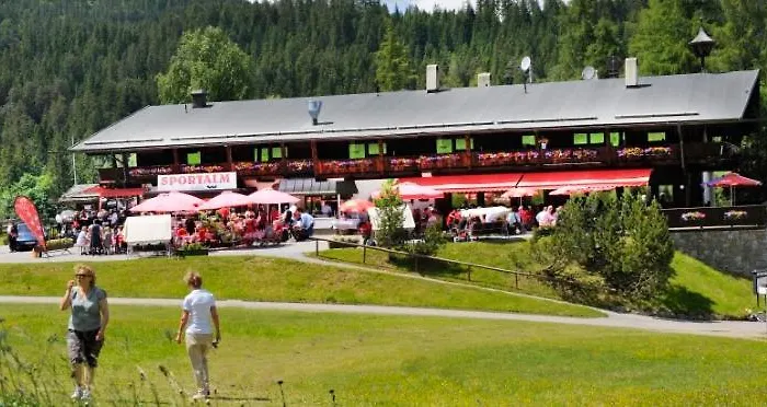 S P O R T A L M - Seefeld Alojamento de Acomodação e Pequeno-almoço *